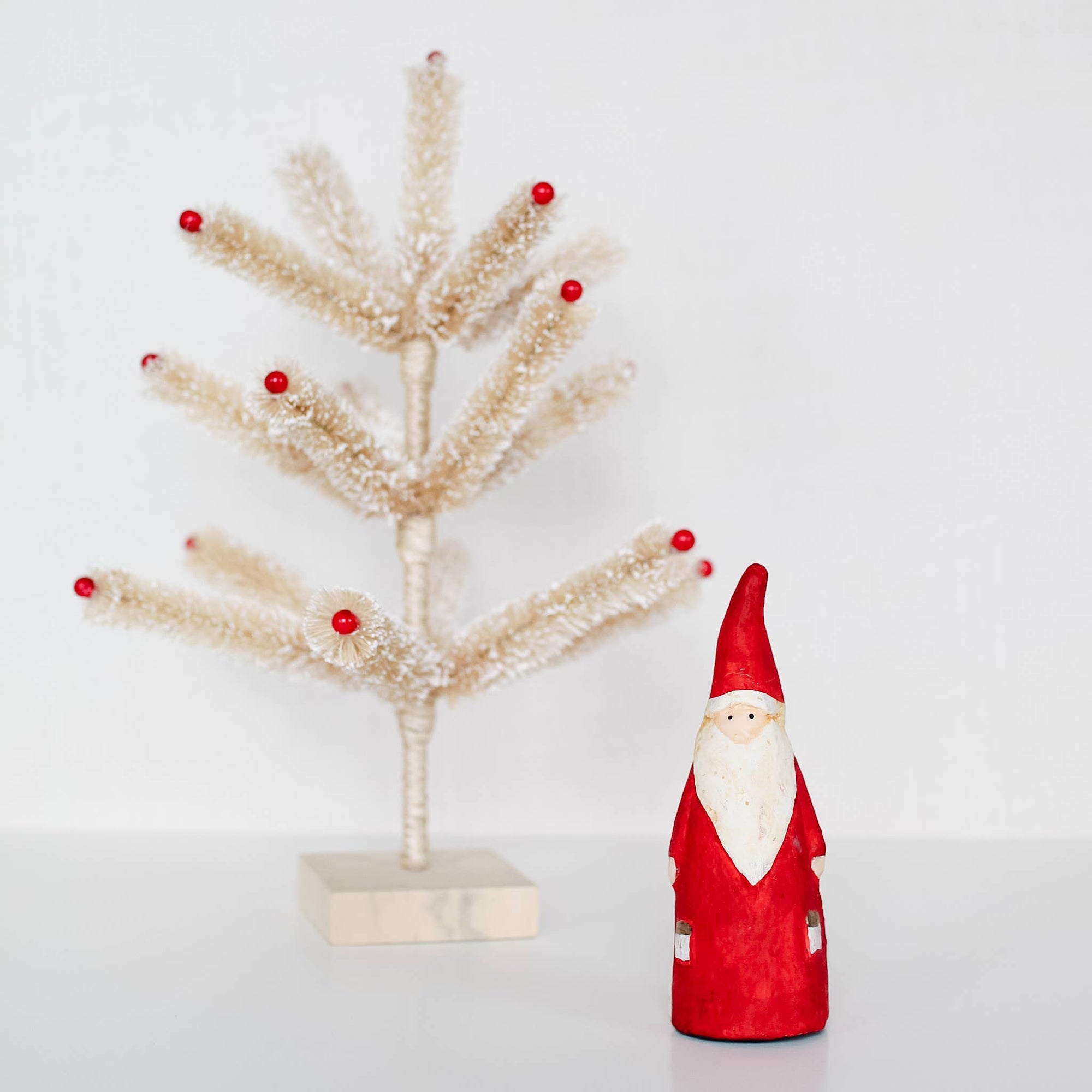 5.5" Paper Pulp Santa Figure