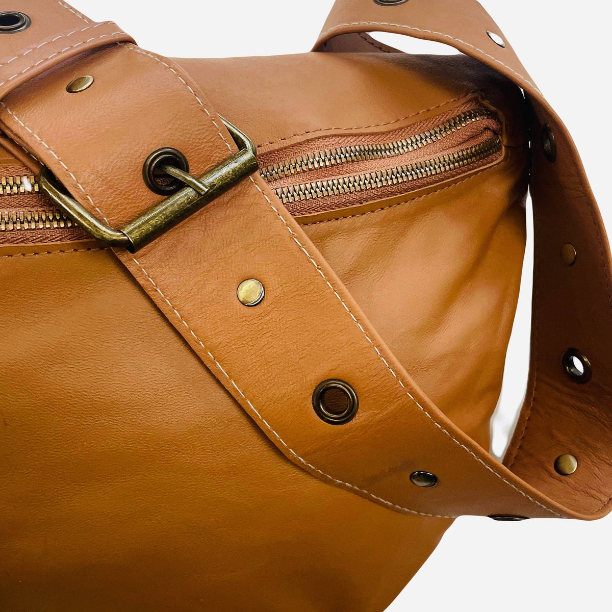 Marley Leather Sling Bag - Tan: Tan