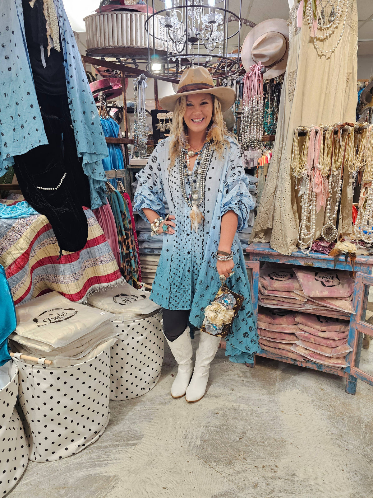 Ombre Vintage Dot Duster and Pin