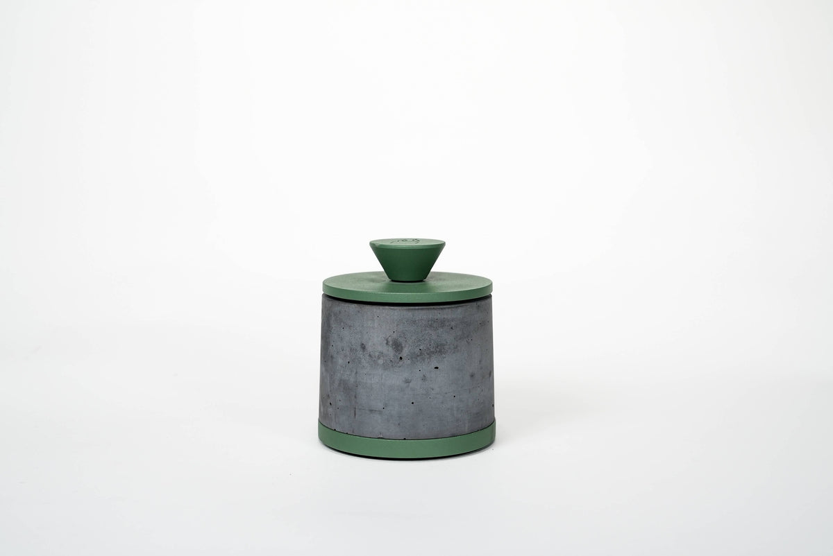 FLIKRFIRE® Table Top Fireplace: Black/Round