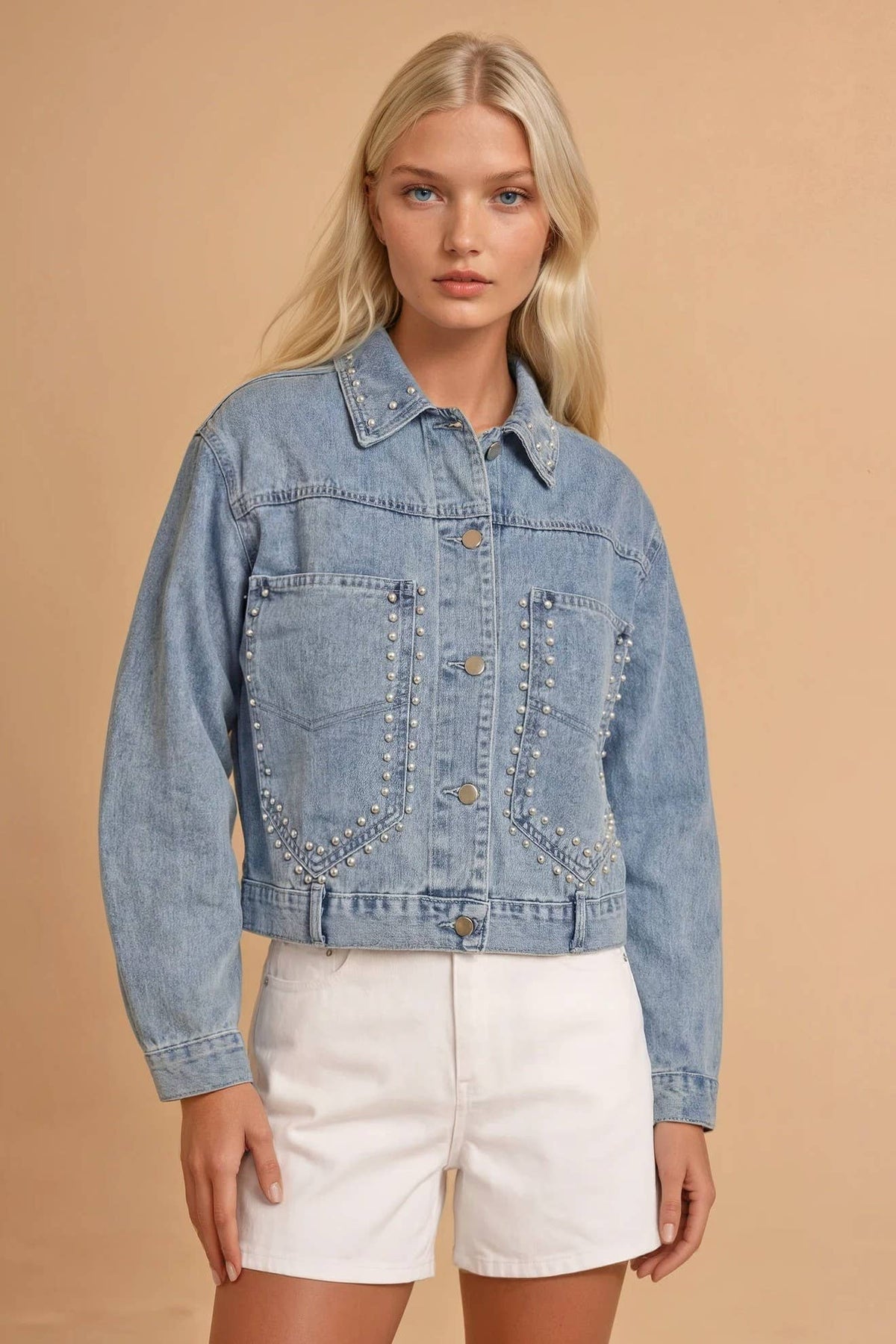 STUDDED CROPPED WASHED DENIM JACKET