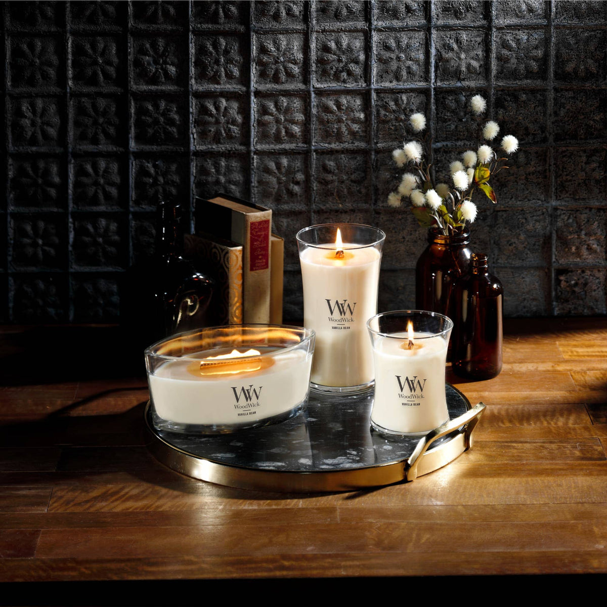 Vanilla Bean Large Hourglass Candle, 21.5 oz