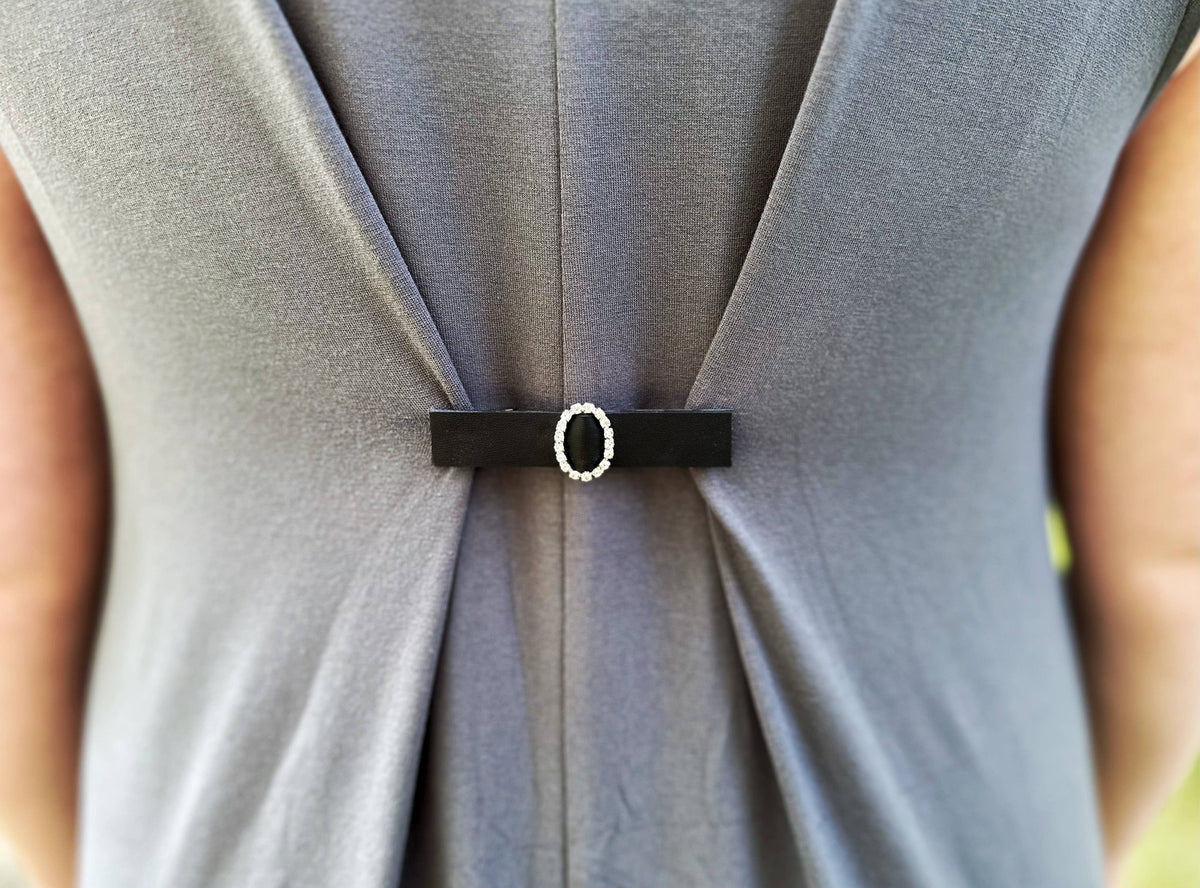 Black Leather &amp; Rhinestones Cinch Clip for Dresses