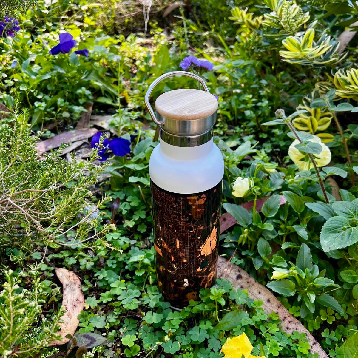 Memphis TN Map Bottle with Bamboo Top in Ember