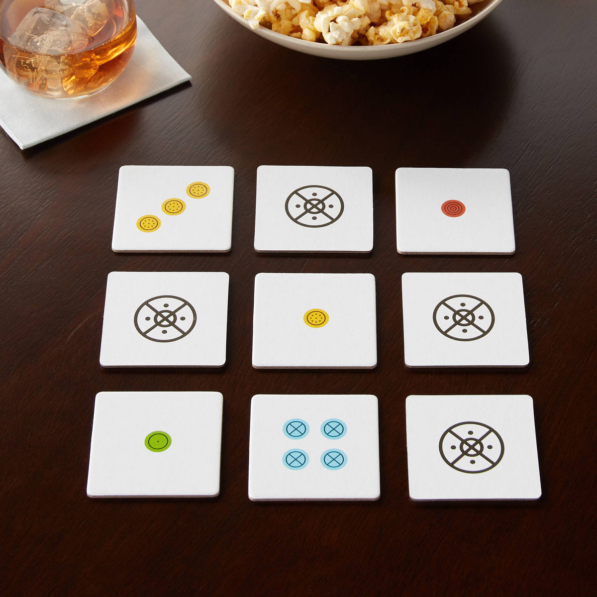 Peek &amp; Push: A Game of Memory &amp; Coordination -
