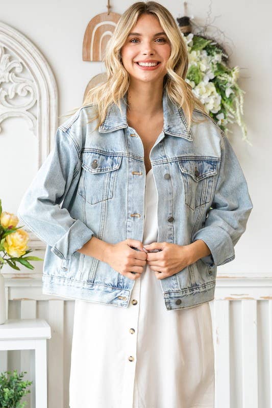 Spot Wash Classic Trucker Denim Jacket: Denim Blue