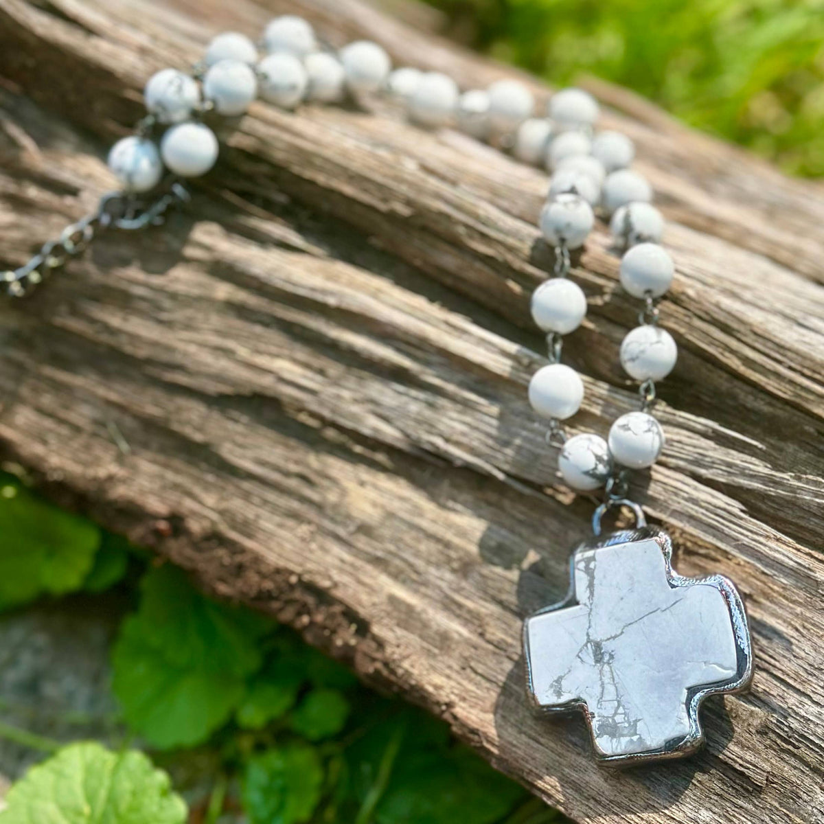 Teton Soldered Cross Necklace: White