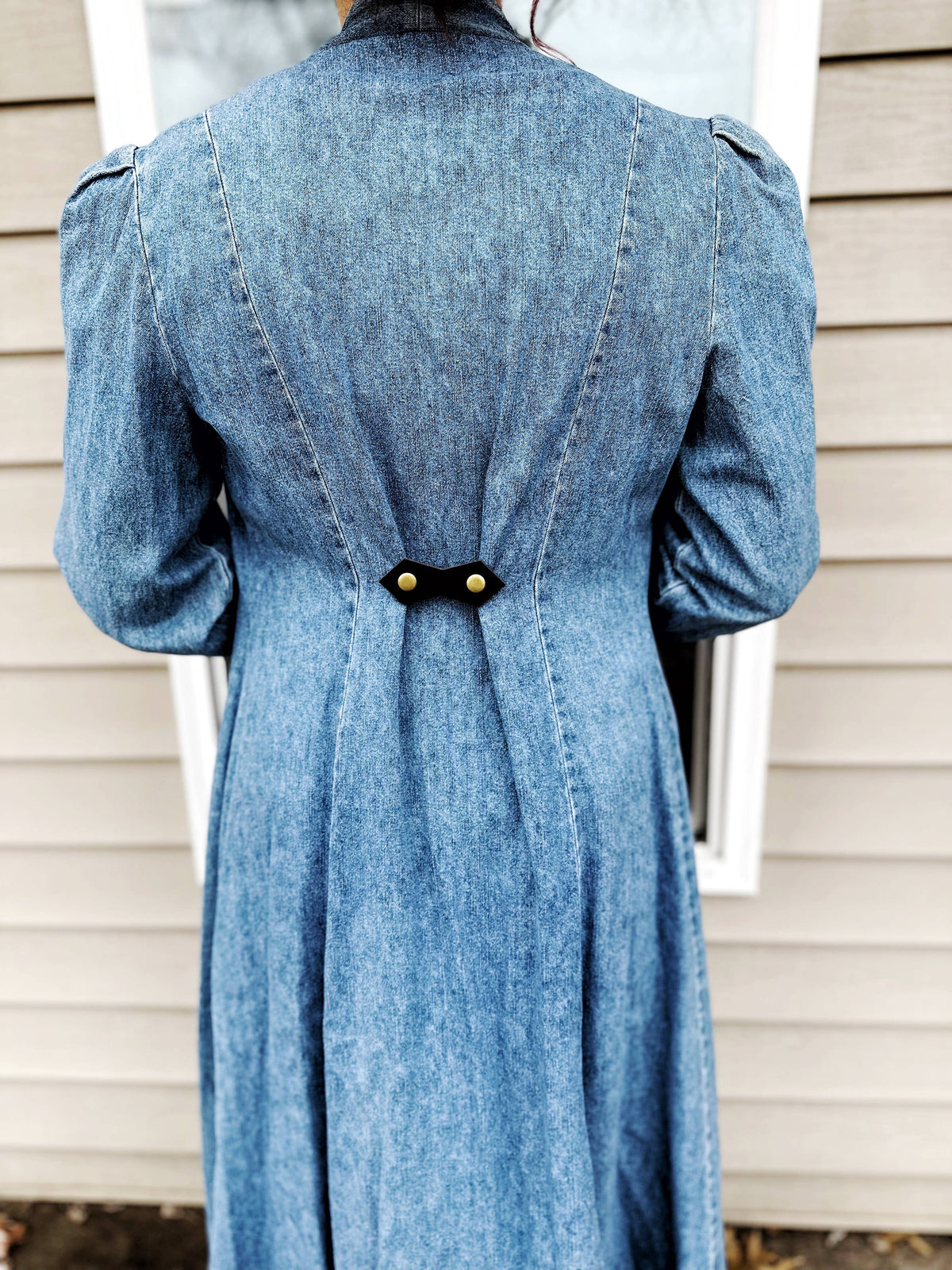 Cinch Clip for Clothes, Unique &amp; Versatile Belt Alternative