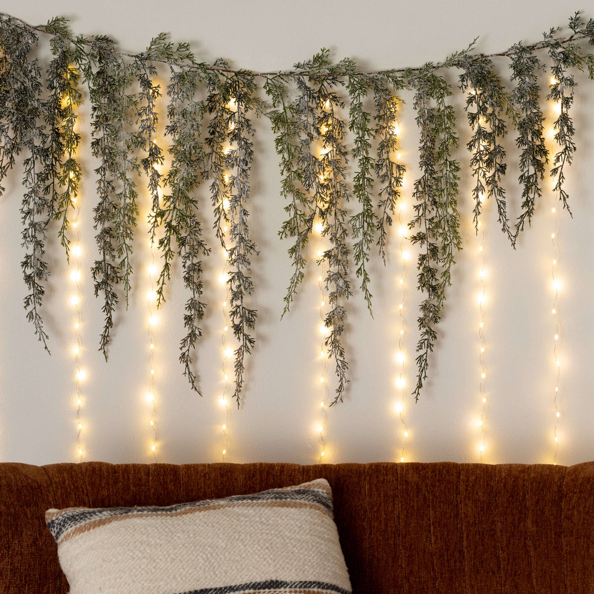 DRAPING CYPRESS GARLAND