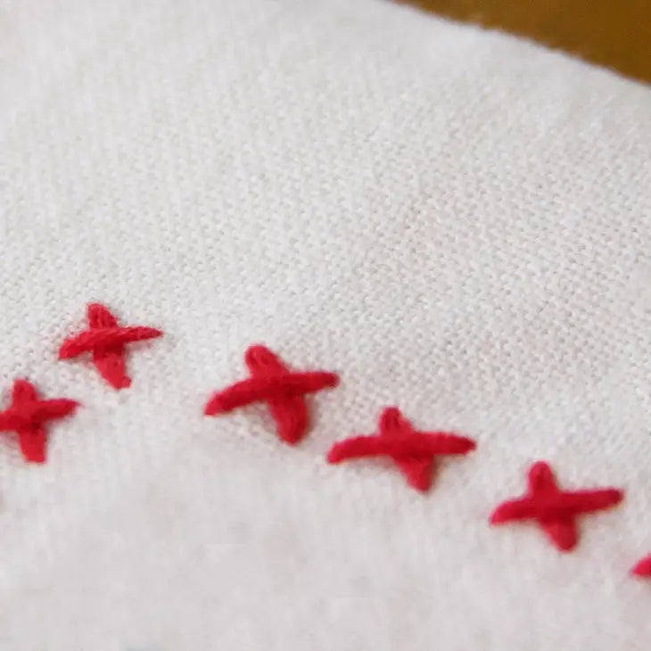 Dish Towels - Framed Embroidery Rick-Rack  (ALL AREAS)