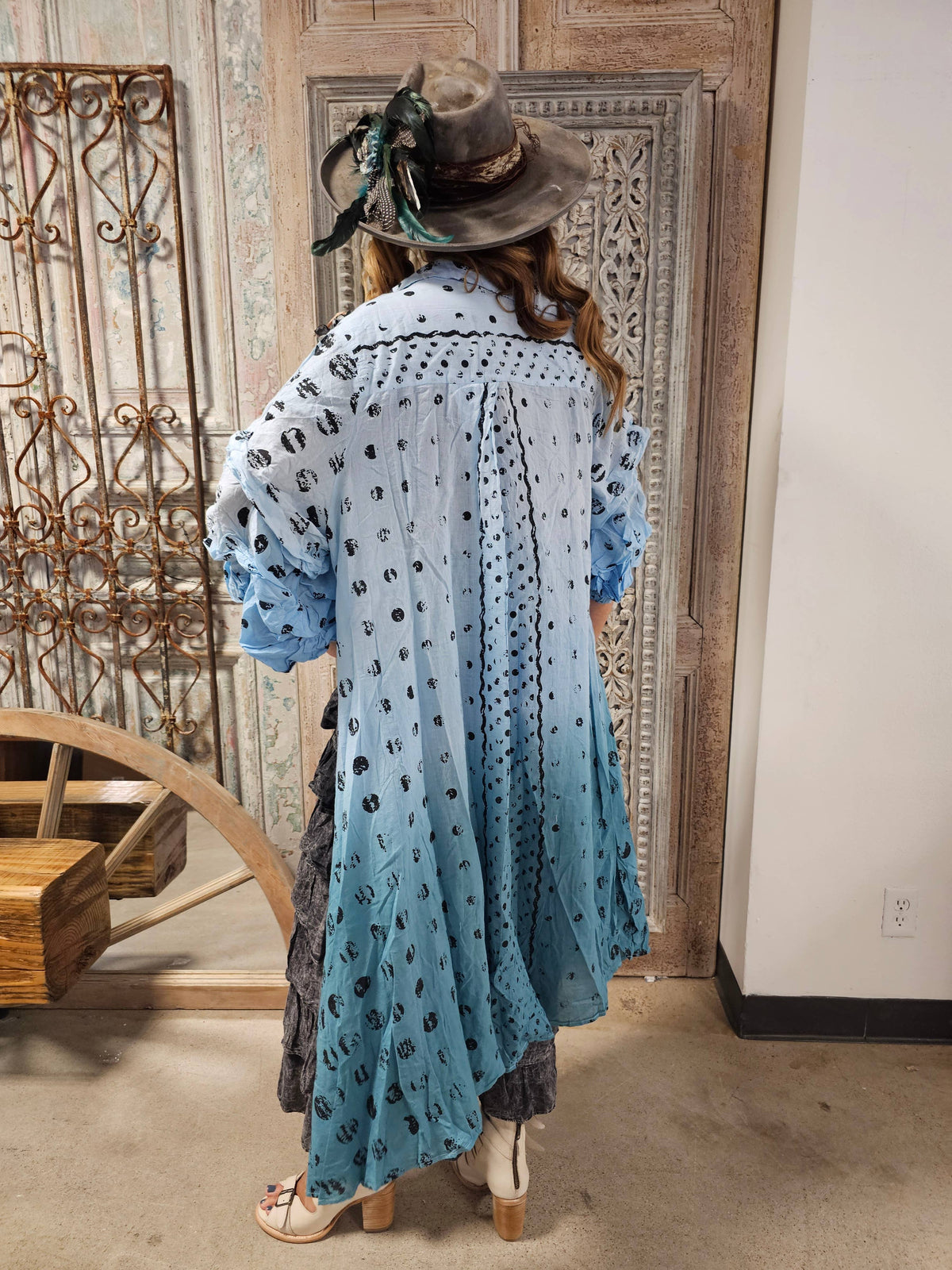 Ombre Vintage Dot Duster and Pin