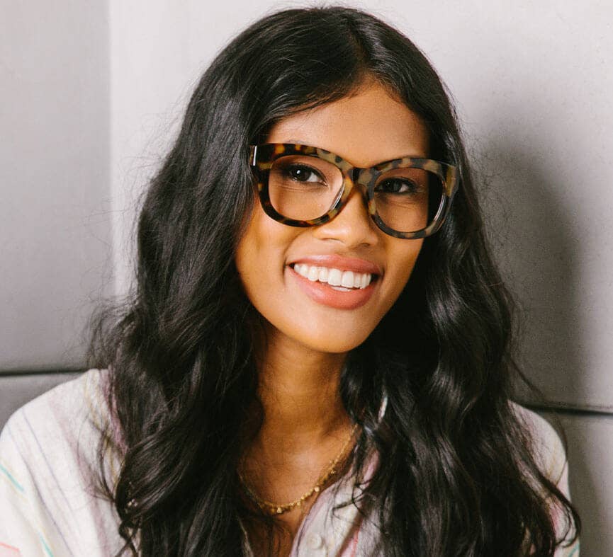 Center Stage Focus (RED): Reading