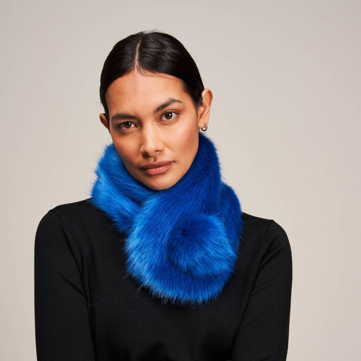Pom Collar  - The Perfect Fall/Winter/Holiday Gift: Royal Blue