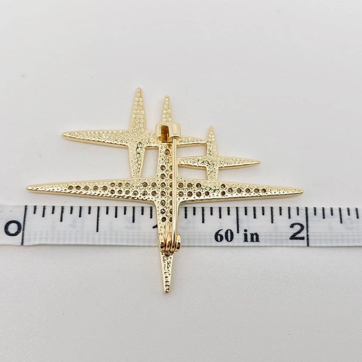 Micro-inlaid Cubic Zirconia Star Brooch