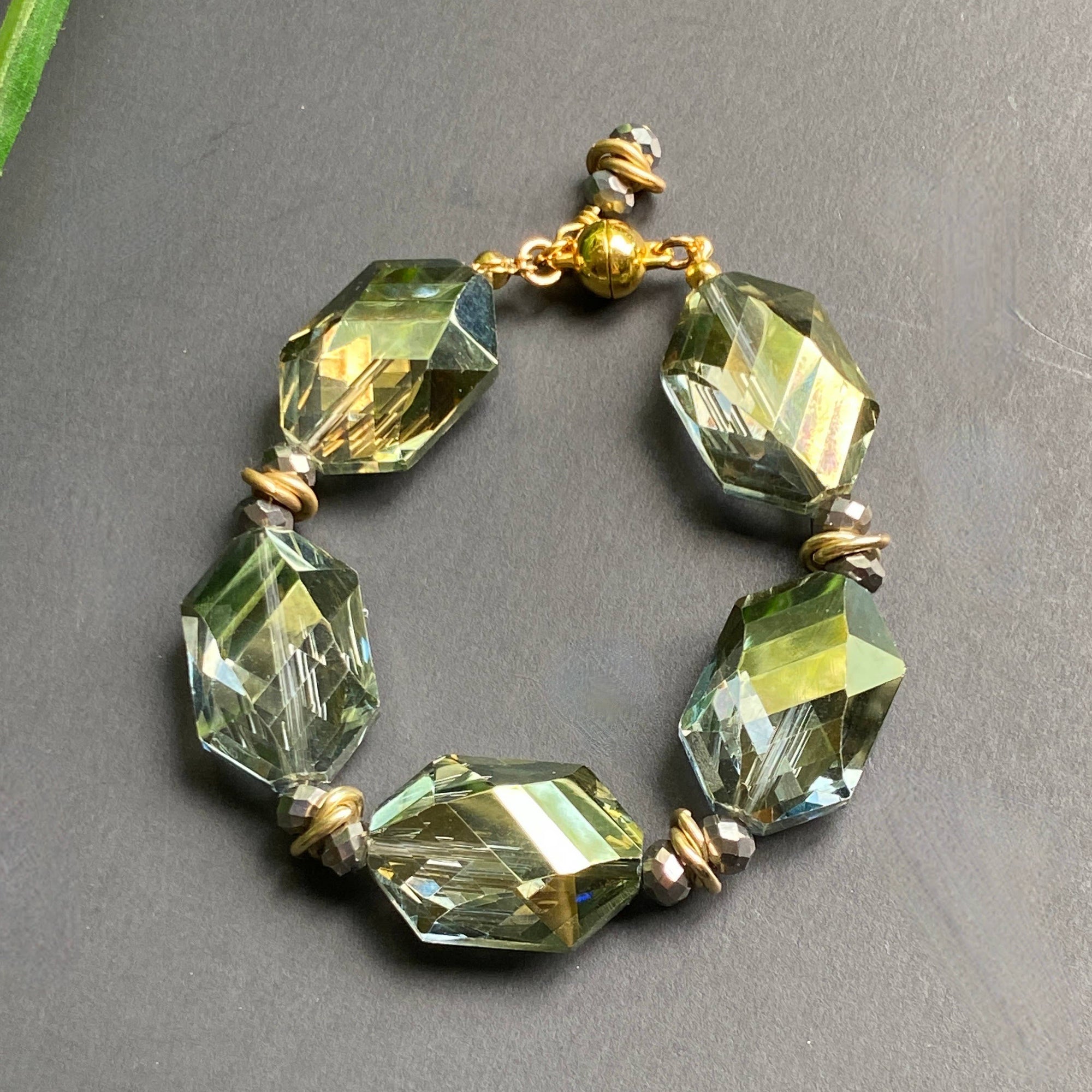 Green - Crystal Stretch Chunky Bracelet: Green Crystals