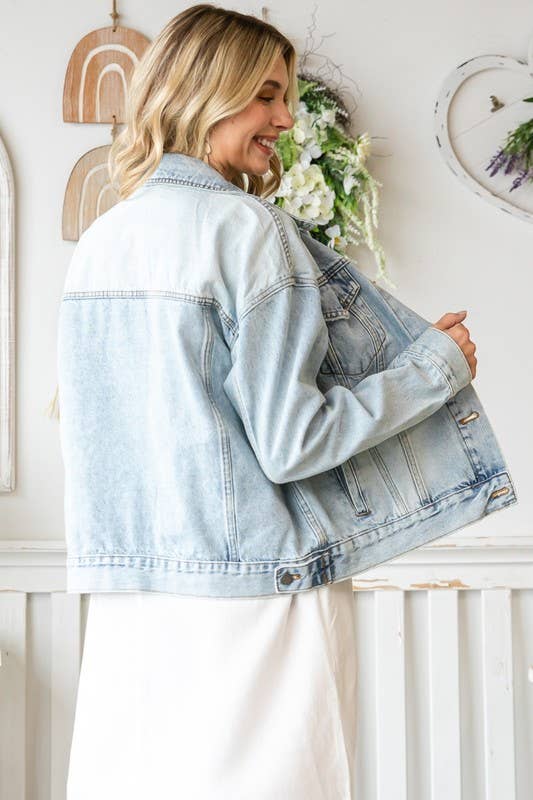 Spot Wash Classic Trucker Denim Jacket: Denim Blue