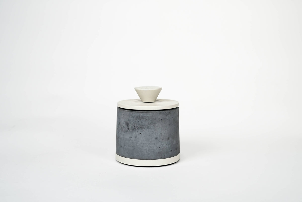 FLIKRFIRE® Table Top Fireplace: Black/Round