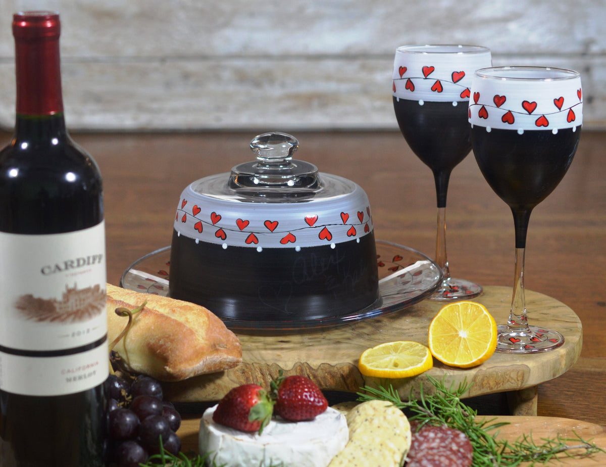 Parisian L'Amour Wine Glass