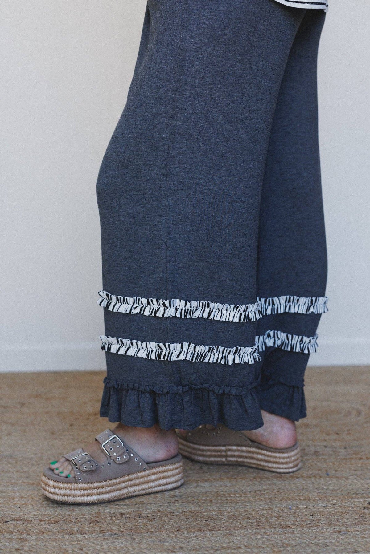 Time To Be Set - Off White Charcoal