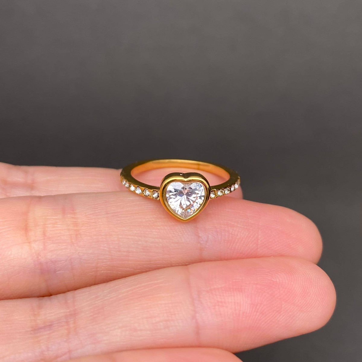 Heart Zircon 18K Gold Plated Stainless Steel Ring - FGS