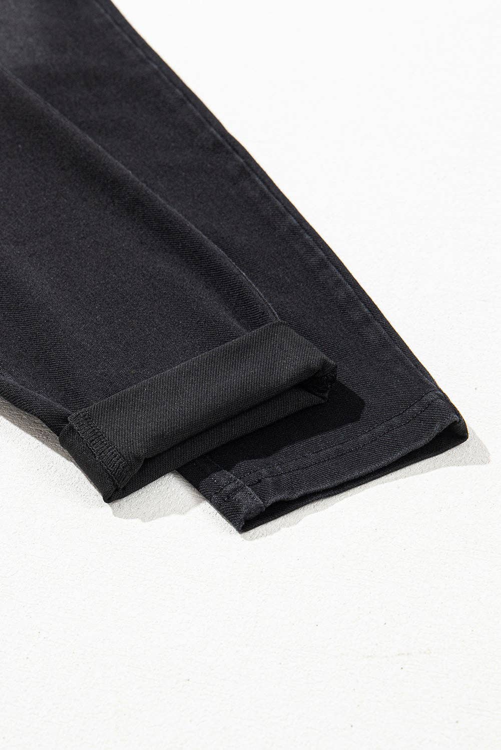 Arched Waist Stretchy Slim Fit Jeggings: Black