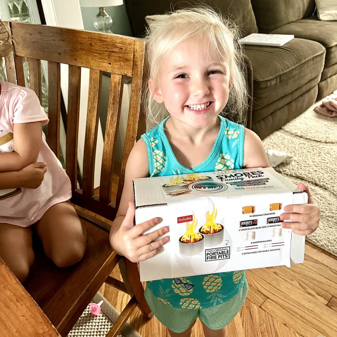 S'mores Family Pack – 2 City Bonfires + S'mores Kit for 8