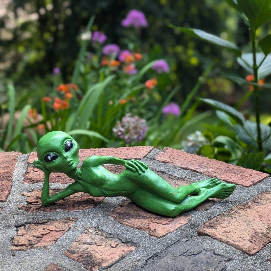 Alien Invasion Sexy 10” long Lying Female Alien Statue