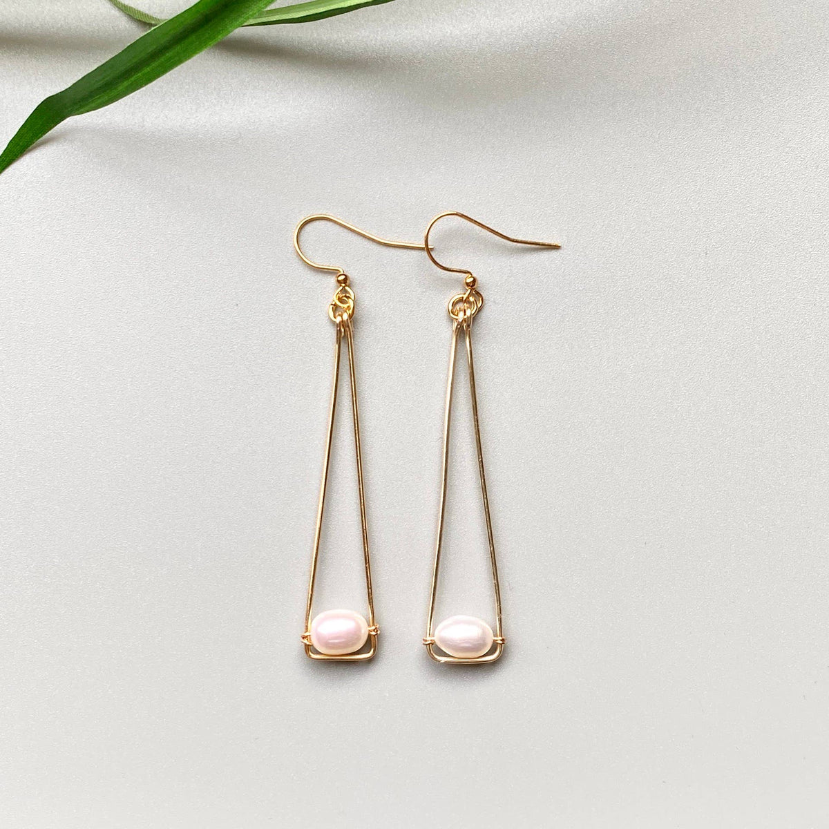 Fresh Water Pearl Earrings Cream Triangle Pendant Drop
