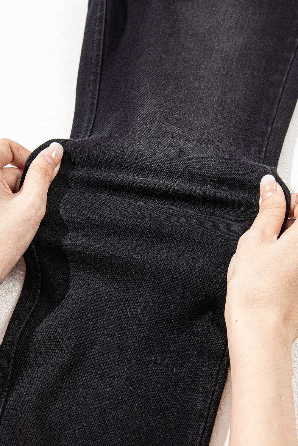 Arched Waist Stretchy Slim Fit Jeggings: Black