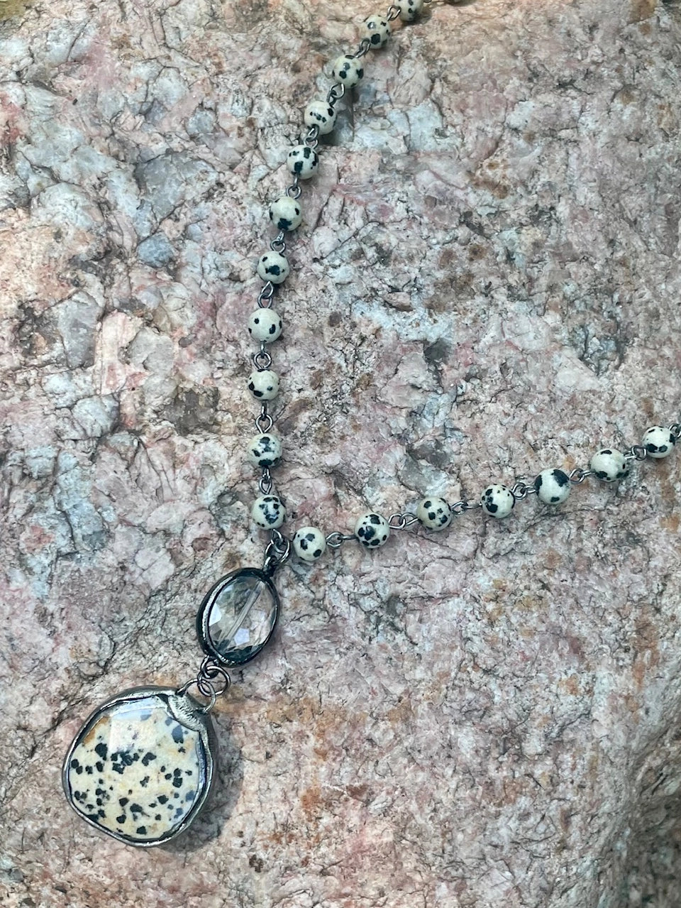Shasta Soldered Stone and Crystal Necklace. Speckled