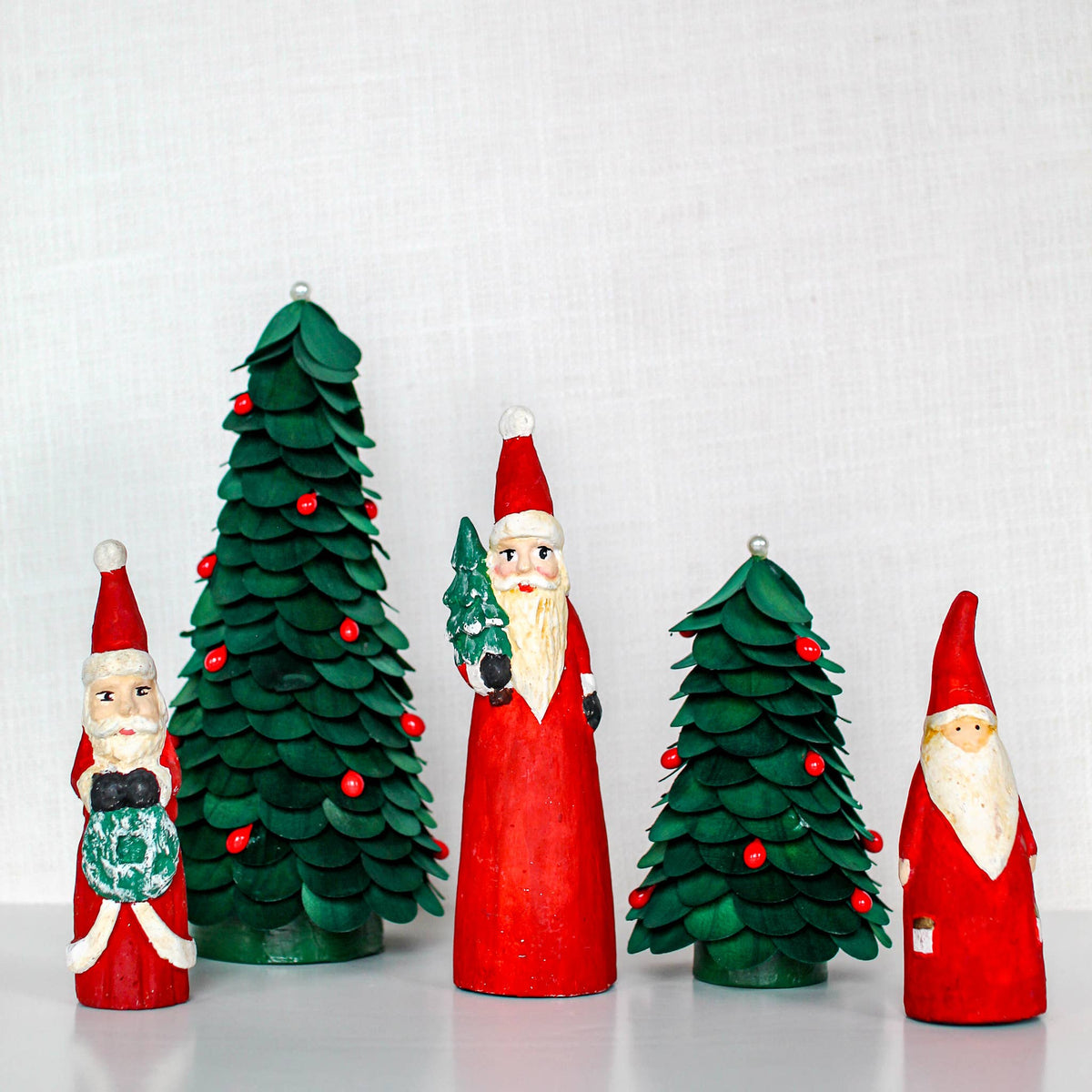 5.5" Paper Pulp Santa Figure