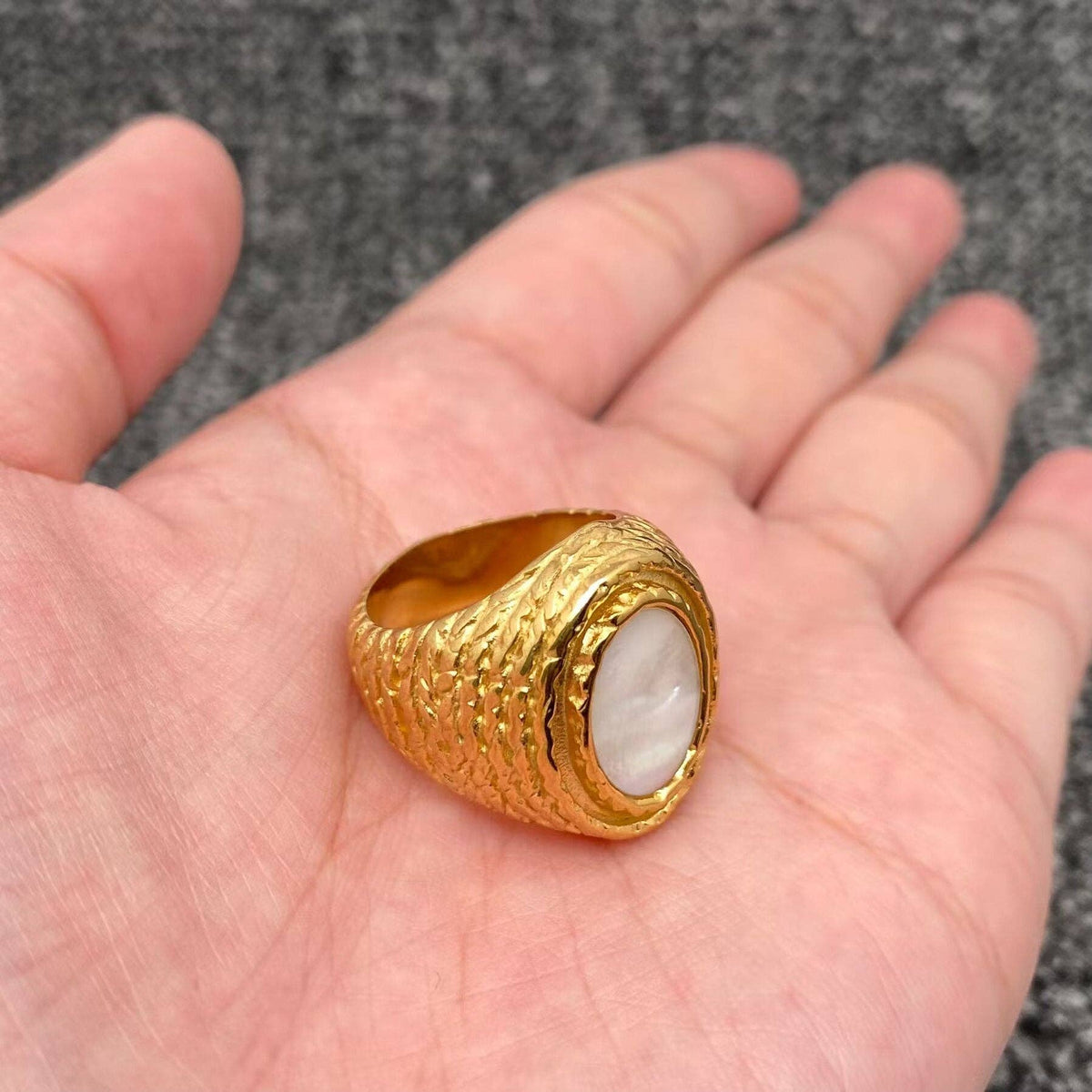 Inlaid Shell 18K Golden SS Oval  Irregular Texture Ring