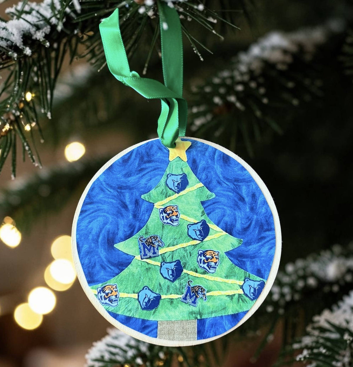 Tigers/Grizzlies Tree ornament