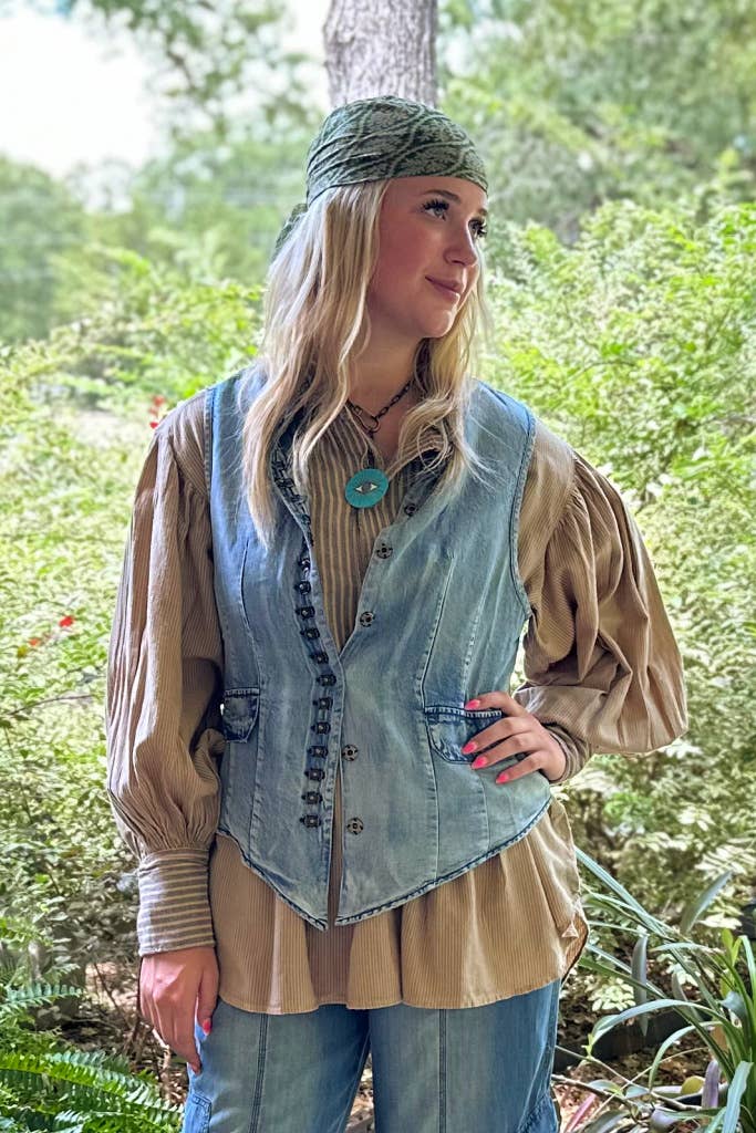 Mesmerized Vest - Chambray: