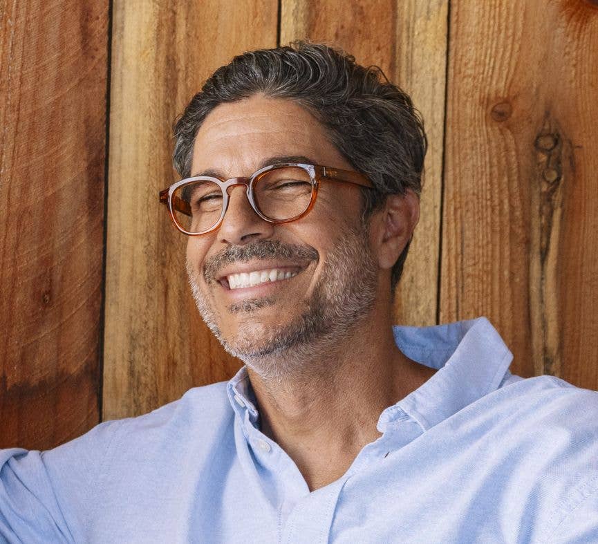 Asher (Blue Light): Blue / Reading