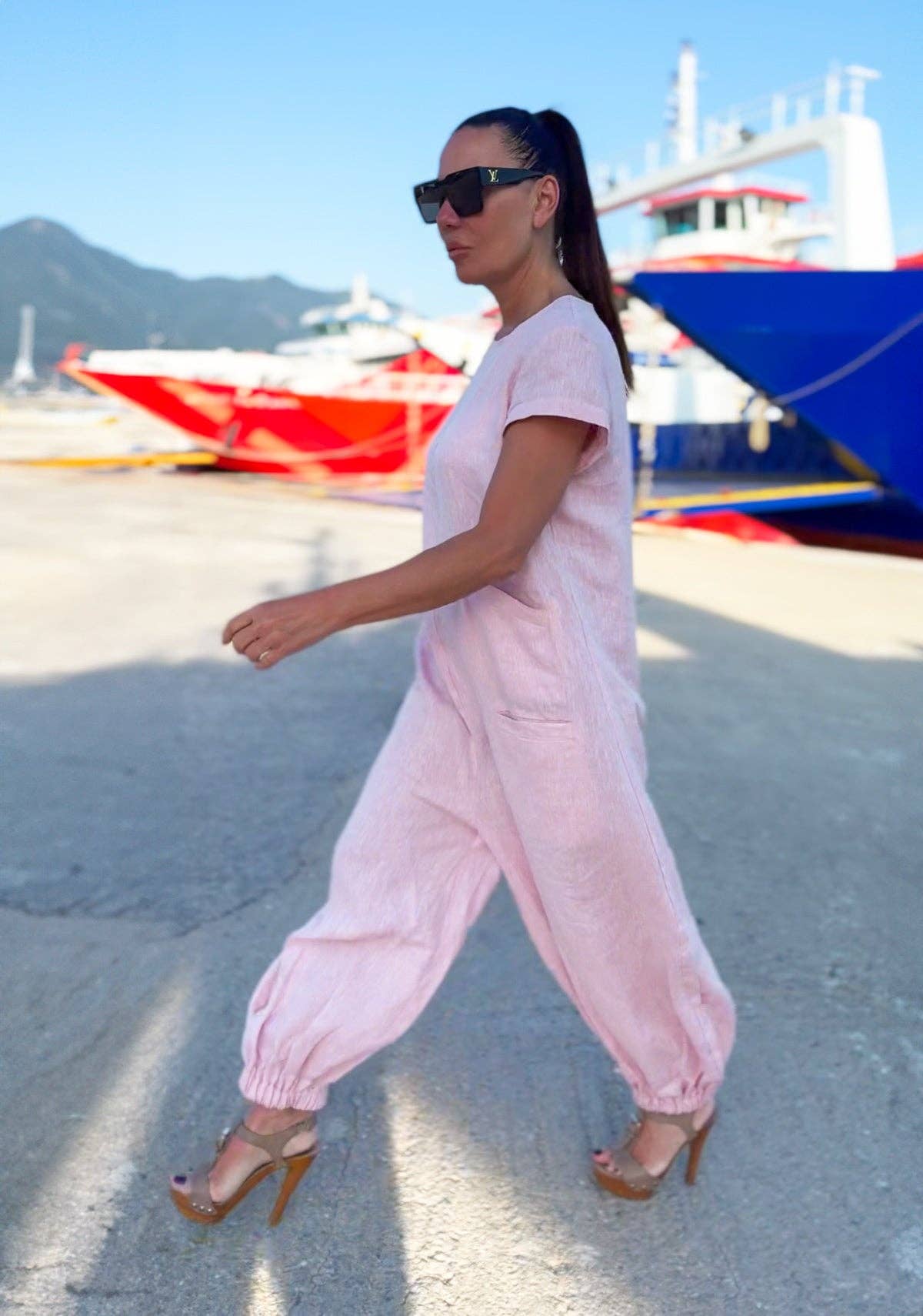 Sleeveless Linen Jumpsuit Lilian: Baby pink / XS