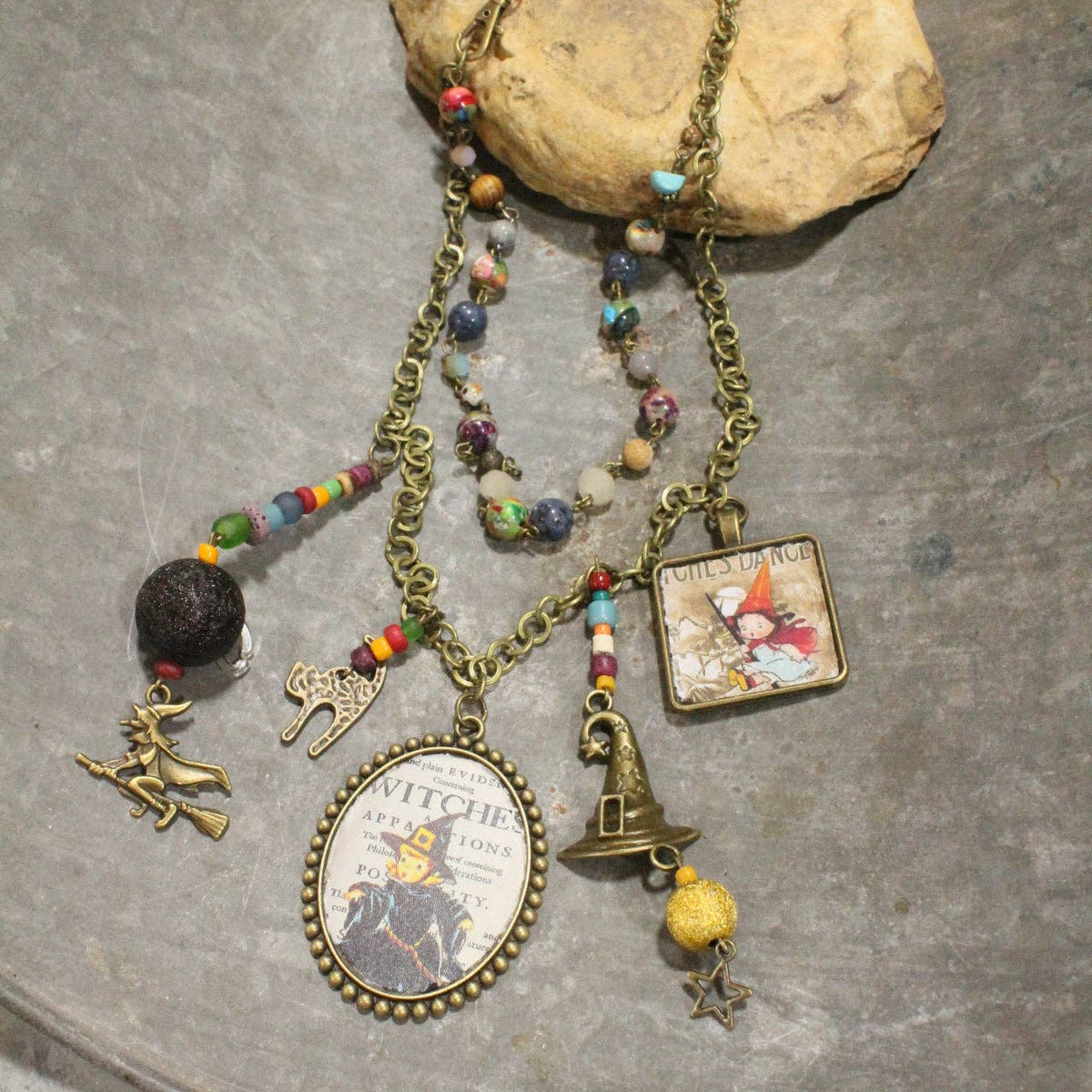 Which WITCH Cabochon Charm&#39;d Necklace