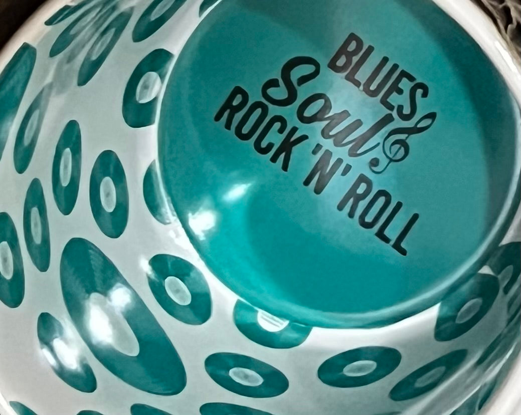 Memphis Mug- Skyline with teal records