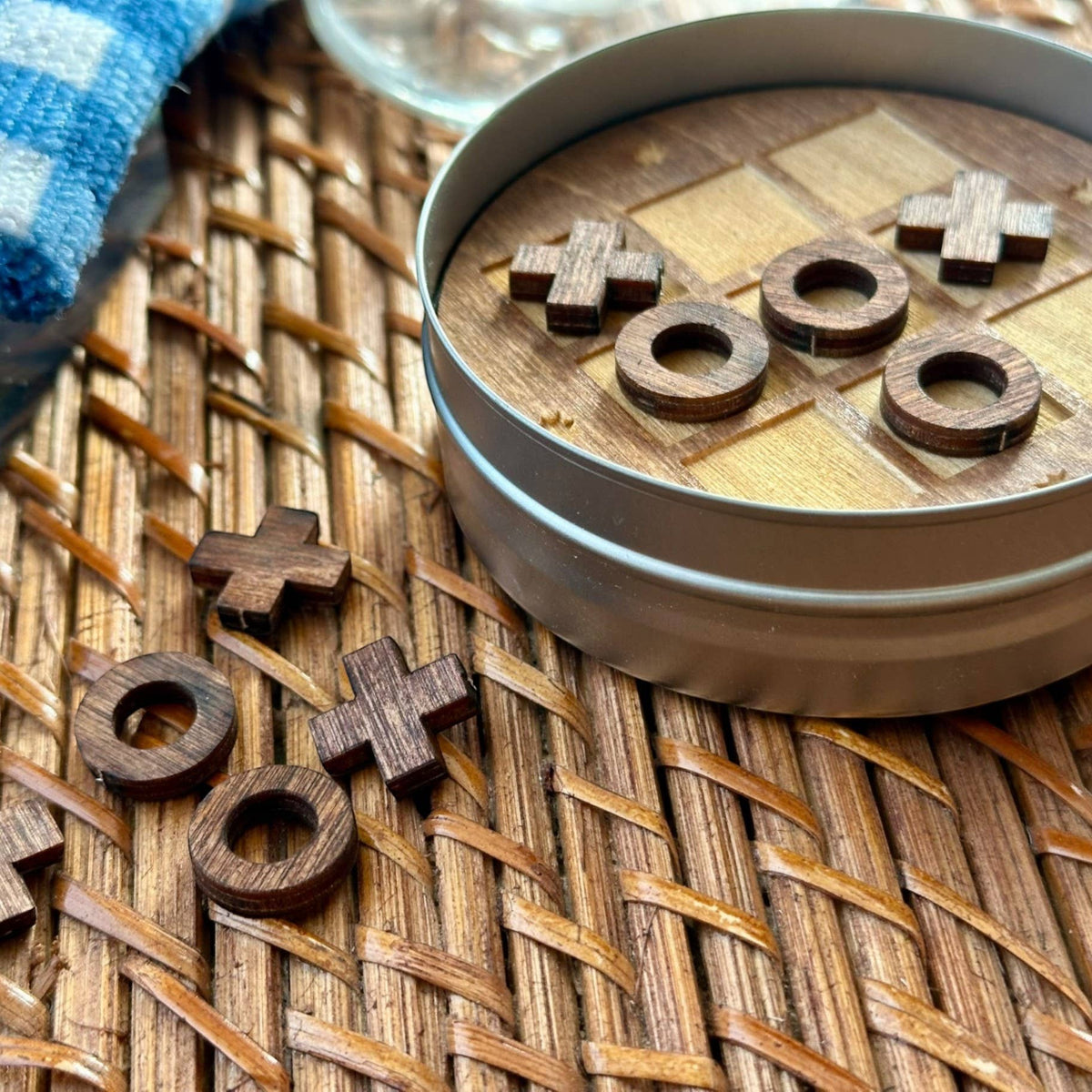 Tic Tac Toe -Games in the Round