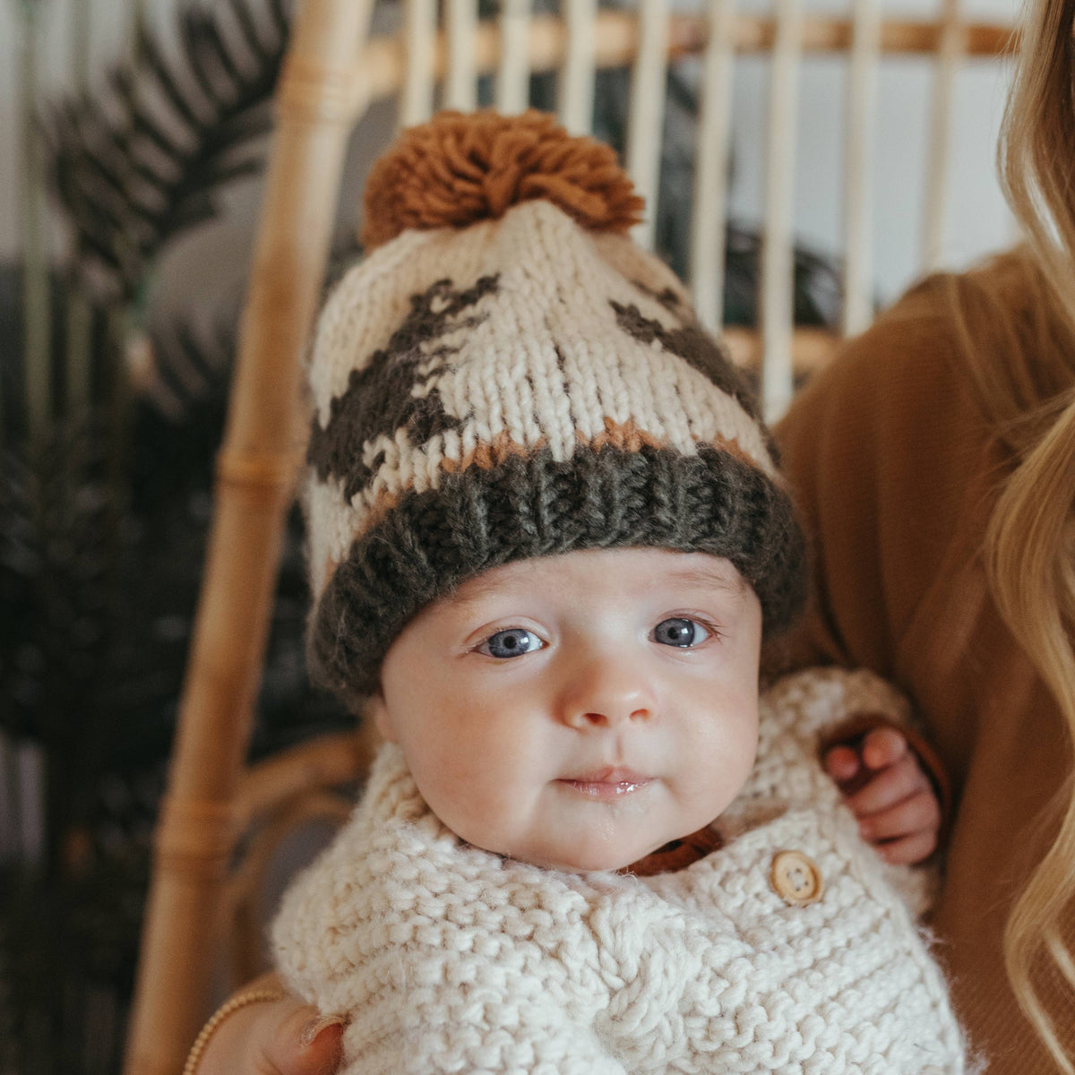 T-rex Loden Knit Beanie Hat: L (2-6 years)