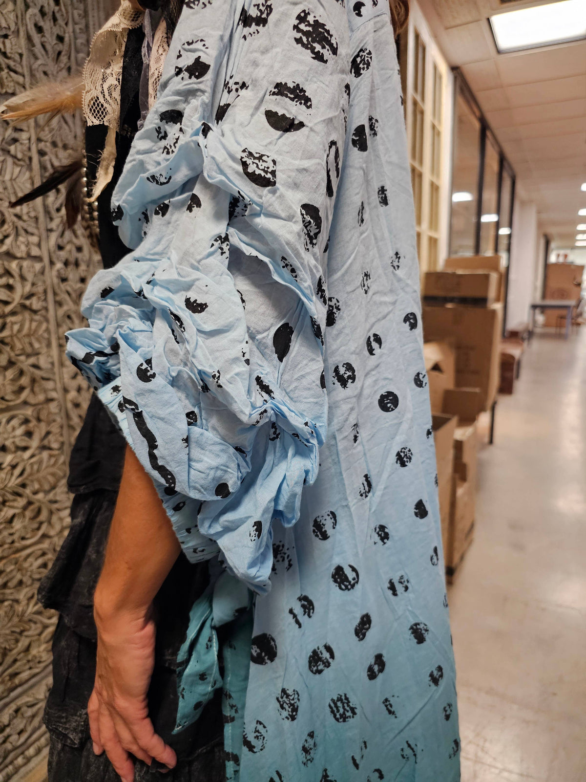 Ombre Vintage Dot Duster and Pin
