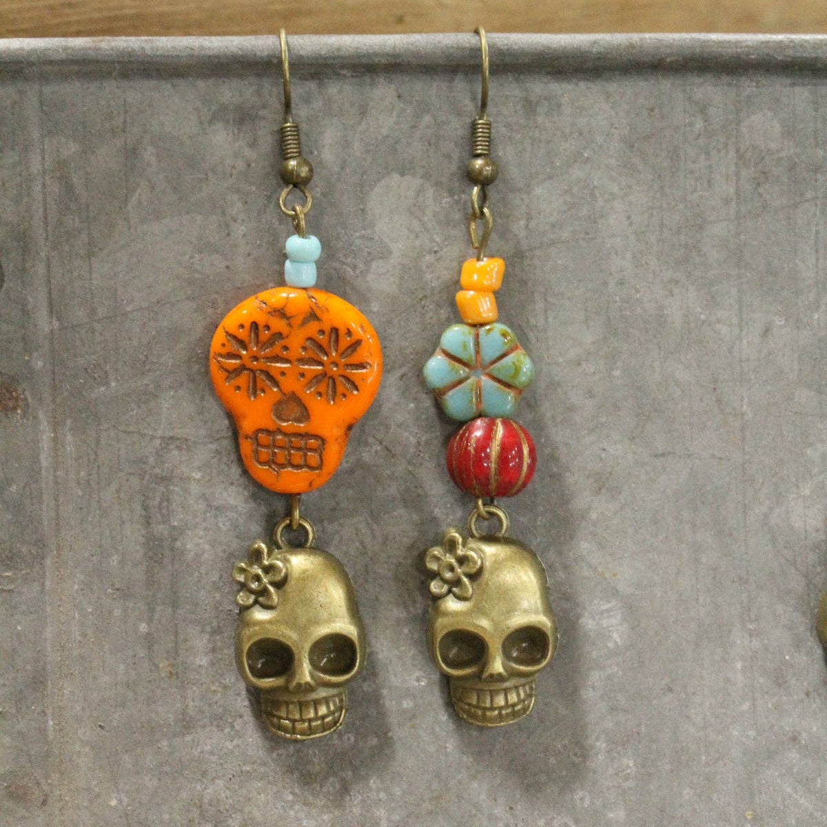 Wacky &amp; Fun Skull Dangle Drop Earrings