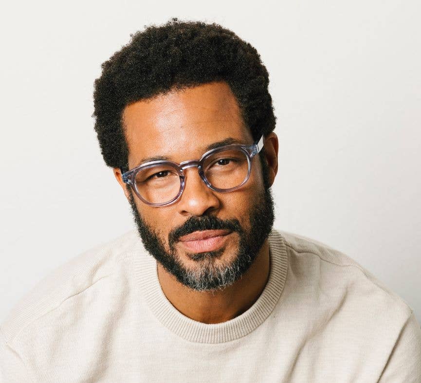 Asher (Blue Light): Blue / Reading