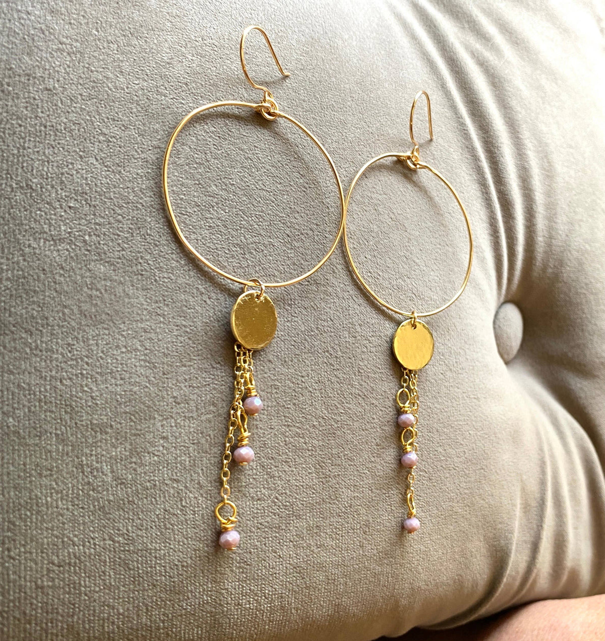 Pearl - Gold Hoop Earrings Chain Coin Drop Lavender Facets