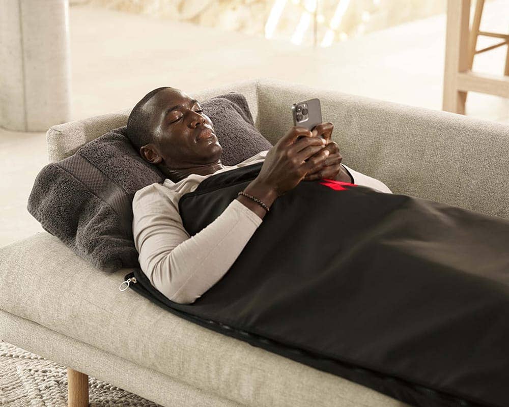 MiHIGH Infrared Sauna Blanket by Gravity.