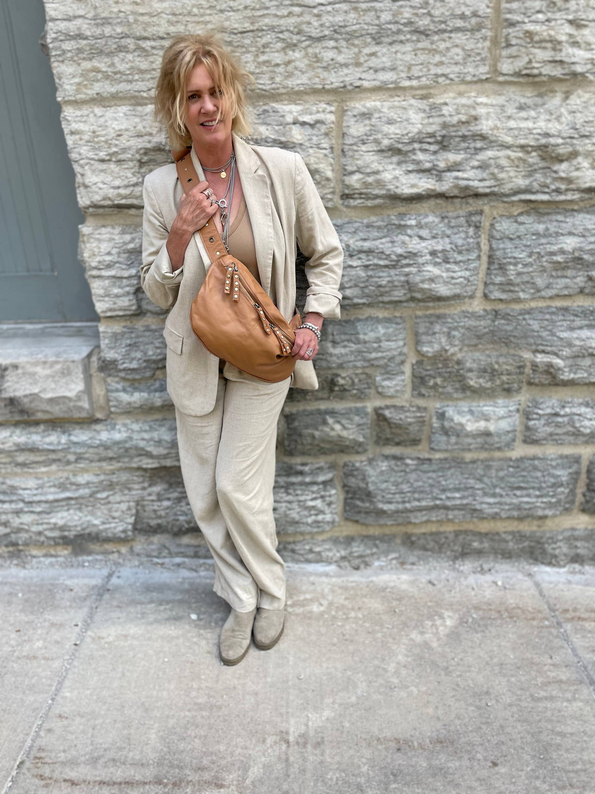 Marley Leather Sling Bag - Tan: Tan