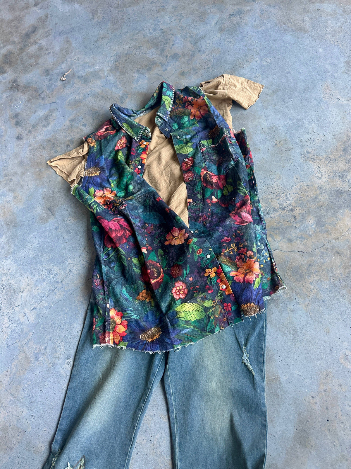 Dark Rag Floral Flannel Vest