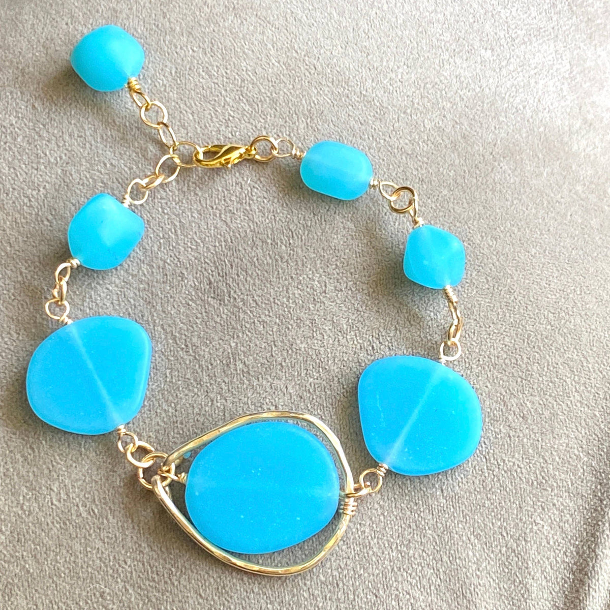 Gold Hammered Frame Bracelet Blue Frosted Glass Matte