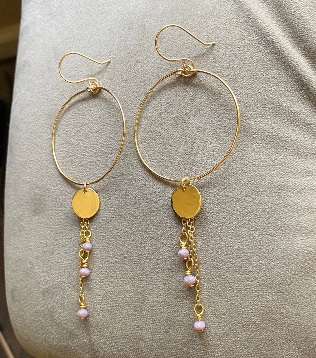 Pearl - Gold Hoop Earrings Chain Coin Drop Lavender Facets