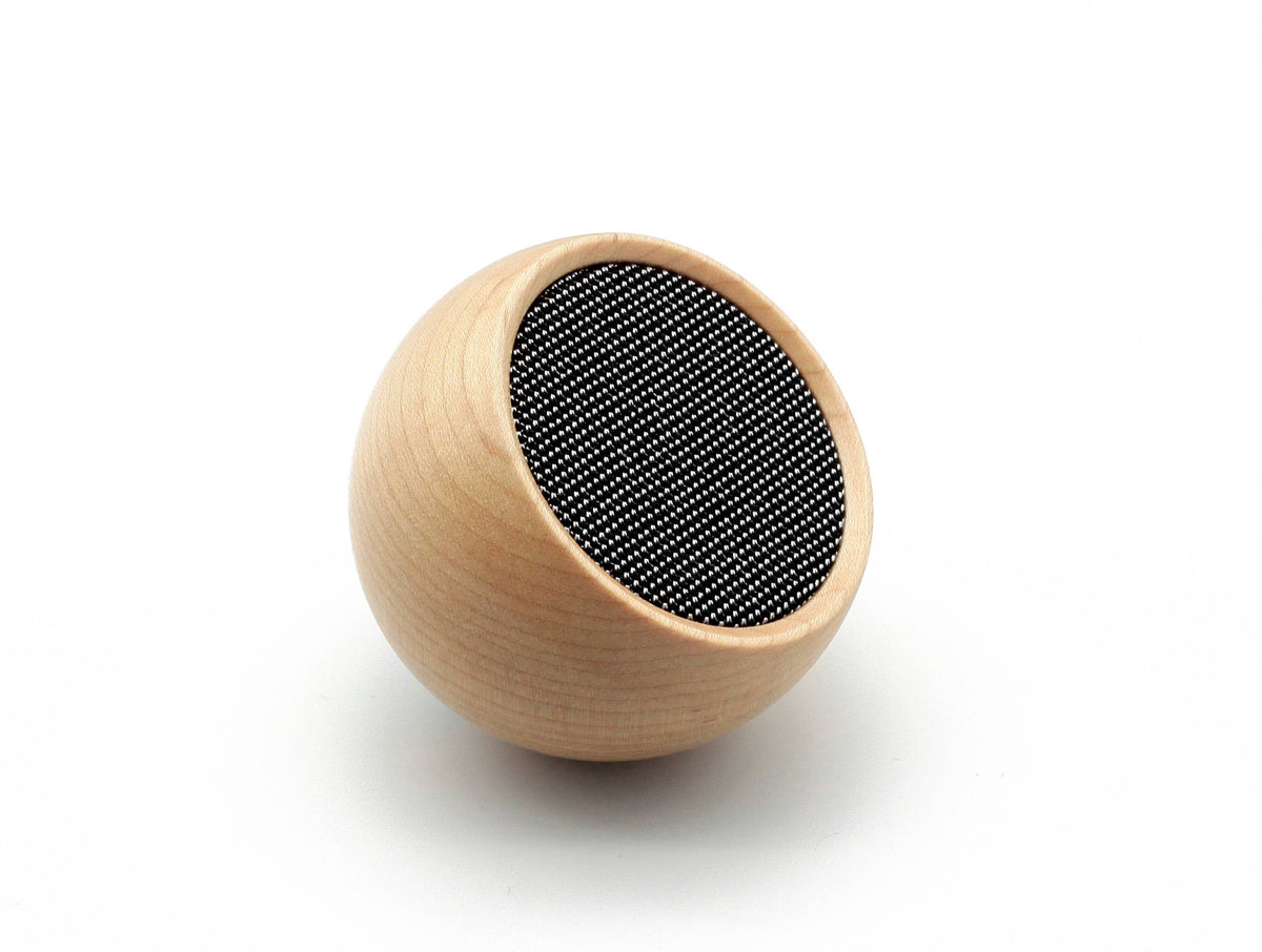 Tumbler Selfie Speaker: Walnut